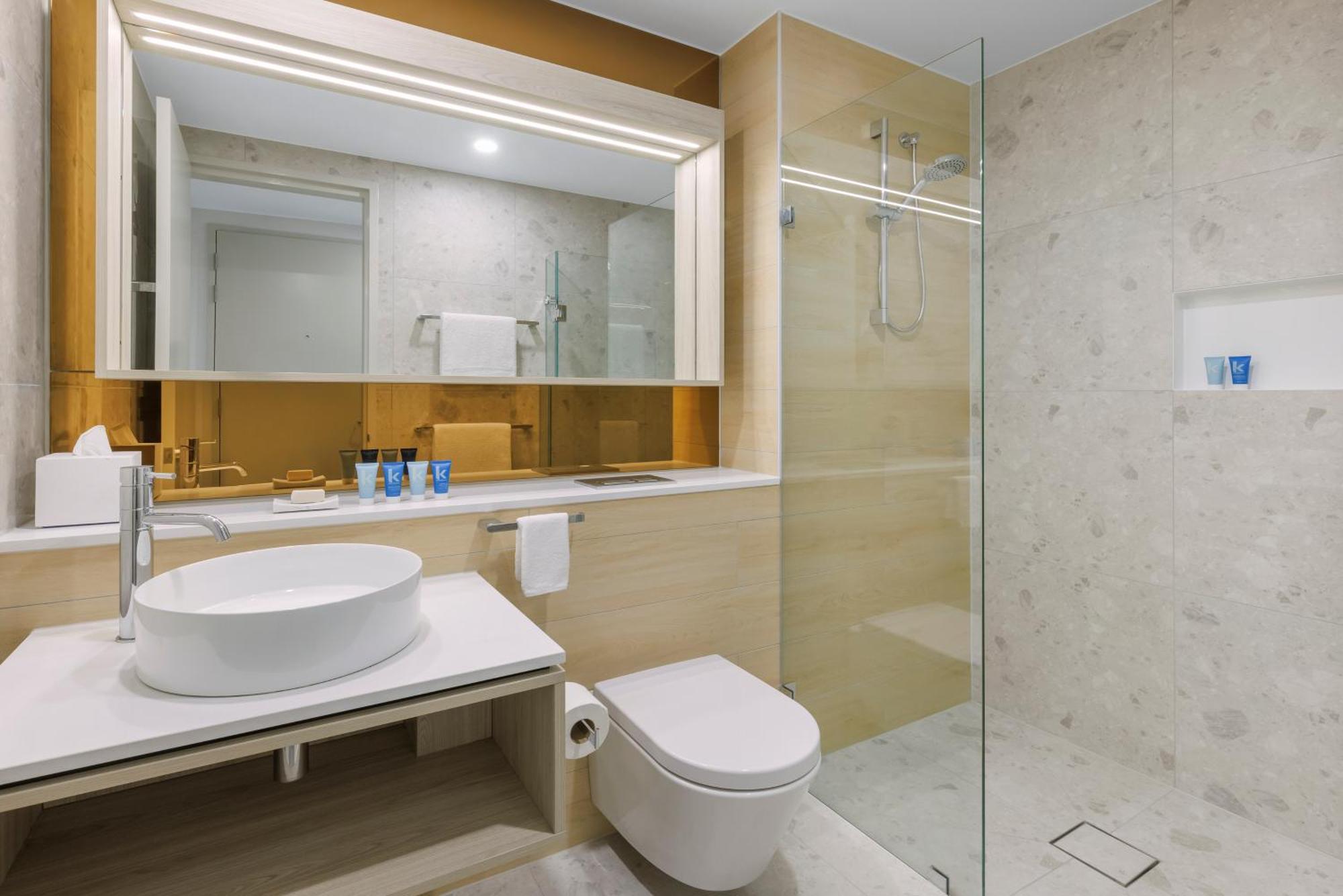 Meriton Suites Melbourne Eksteriør billede Bathroom